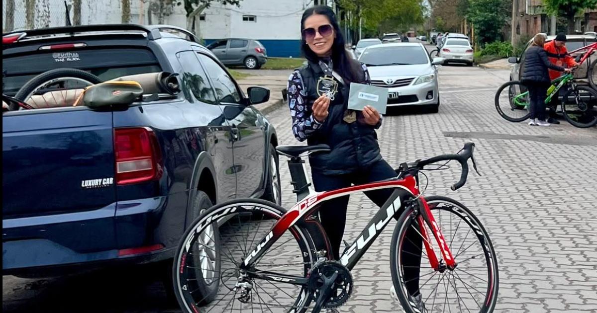 Mariacutea Elena Tejerina tuvo un debut triunfal en Tucumaacuten