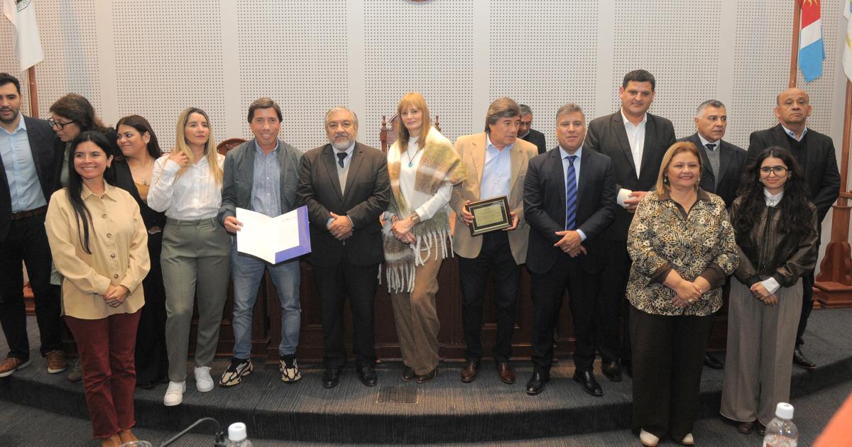 Destacado reconocimiento del Concejo al programa de Canal 7 Opinioacuten Deportiva