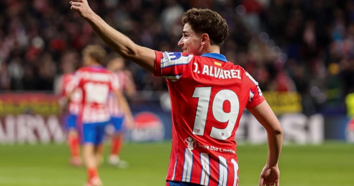 El Real Madrid ofertoacute 150 millones de euros por Juliaacuten Aacutelvarez y Atleacutetico dijo no