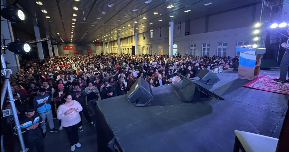 Multitudinario Encuentro de las Familias reunioacute a maacutes de 3600 personas en el Foacuterum