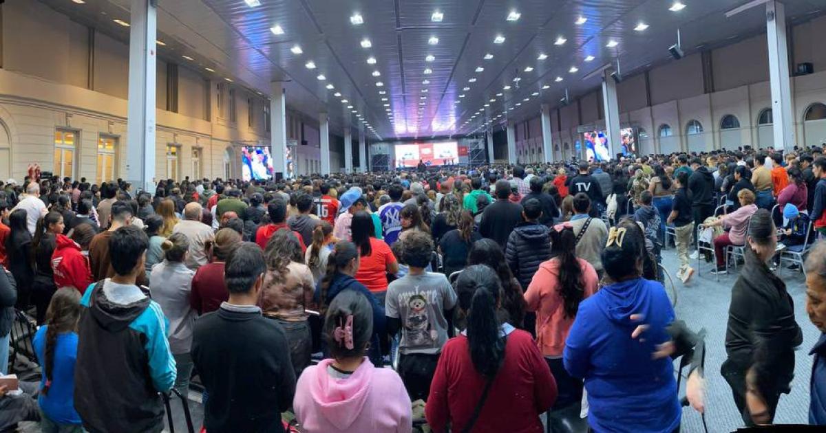 Multitudinario Encuentro de las Familias reunioacute a maacutes de 3600 personas en el Foacuterum