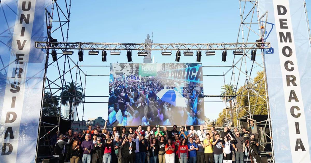 El Gobierno y las universidades vuelven a negociar un acuerdo por salarios y financiamiento