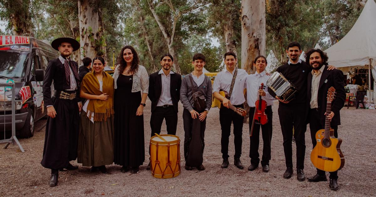 Reconocen a orquesta tiacutepica por preservar el legado de Chazarreta