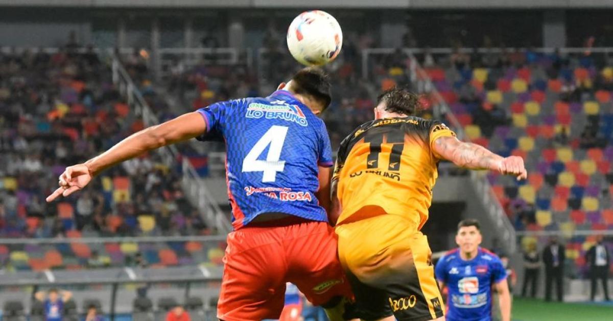 Mitre y Guumlemes jugaraacuten el domingo ante bonaerenses