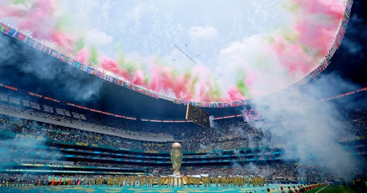 El Mundial 2026 se inauguroacute con una breve y colorida fiesta en el Estadio Azteca de Meacutexico