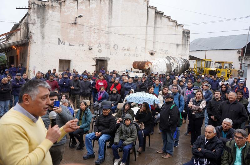 Nediani anuncioacute un nuevo aumento salarial para municipales y confirmoacute el aguinaldo