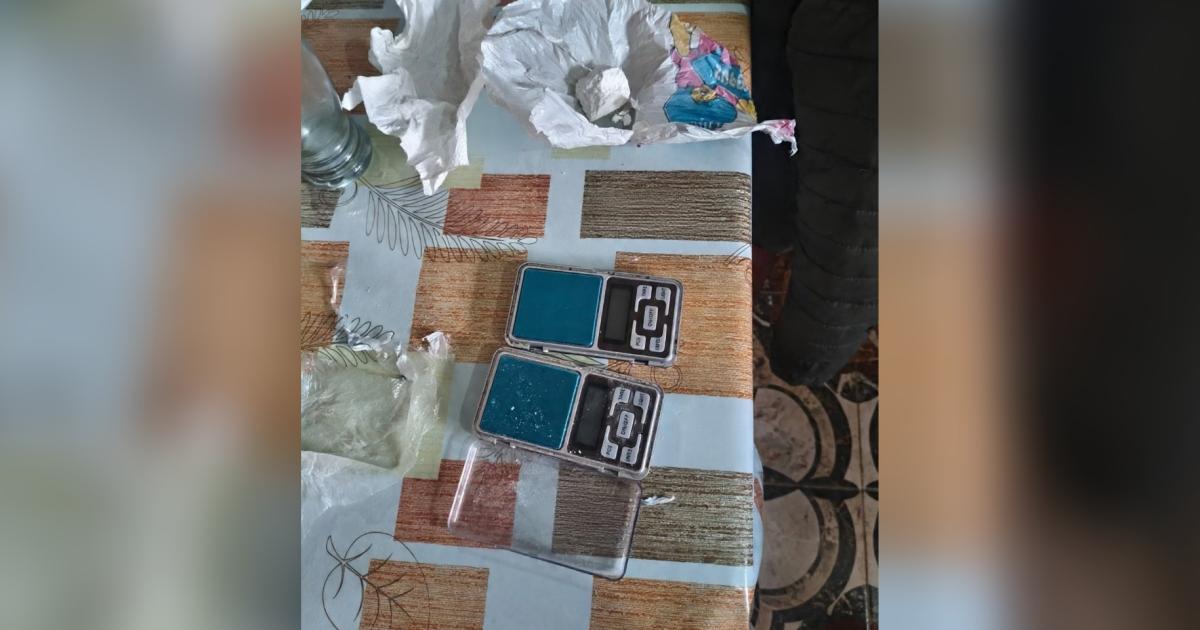 Recuperan bienes robados y hallan cocaiacutena oculta en un parlante durante un allanamiento