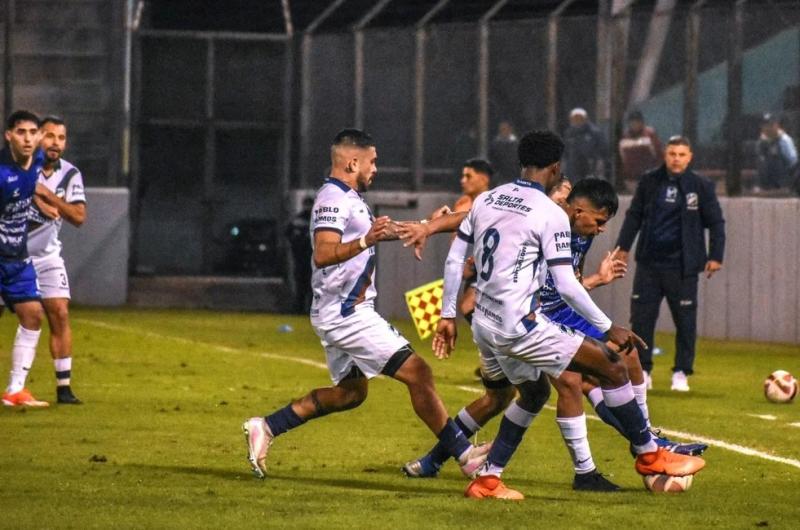 Sarmiento se hizo fuerte en Salta