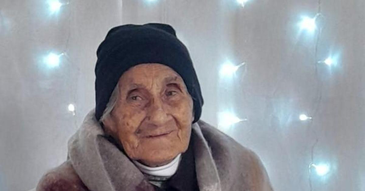 Weisburd celebra los 100 antildeos de Dontildea Carmen Ibarra de Clark la vecina maacutes longeva de la ciudad