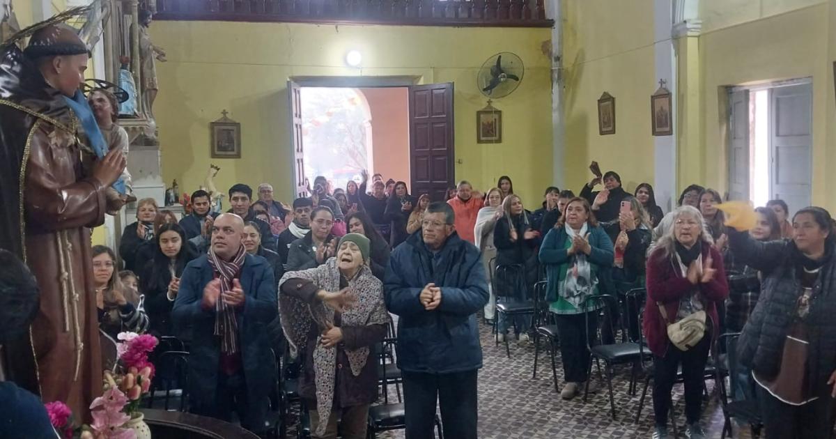 San Antonio de Padua tuvo un multitudinario festejo en Choya