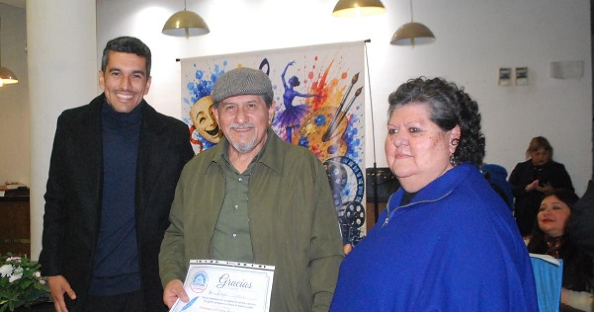 Sentido homenaje del Shunko Aacutengel Greco a Jorge W Aacutebalos