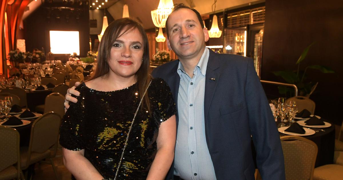 GRAN FIESTA DE GRADUADOS EN ZAMBRA