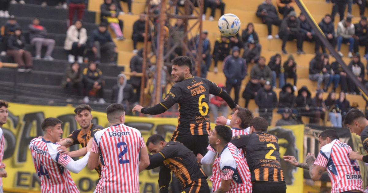 Mitre volvioacute a caer en el 8 de Abril y se aleja cada vez maacutes del Reducido