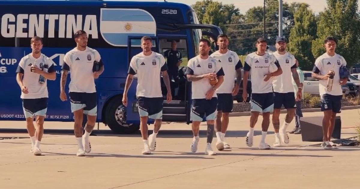 VIDEO La Scaloneta se motiva con un mensaje eacutepico antes del debut mundialista ante Argelia