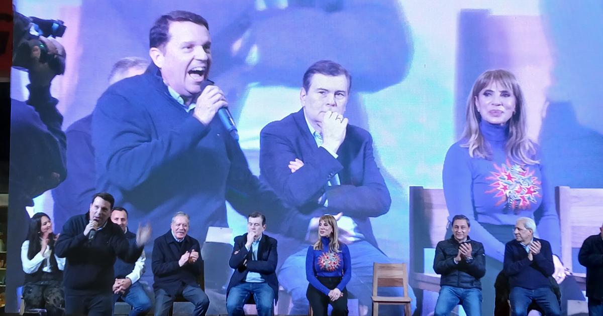 El Frente Ciacutevico presentoacute a sus candidatos en La Banda y apuntoacute a la victoria del 2 de agosto