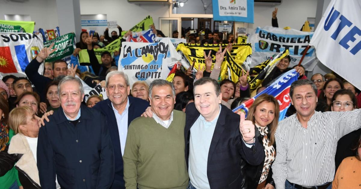 Neder recibioacute a Mario Benavente en una multitudinaria reunioacuten