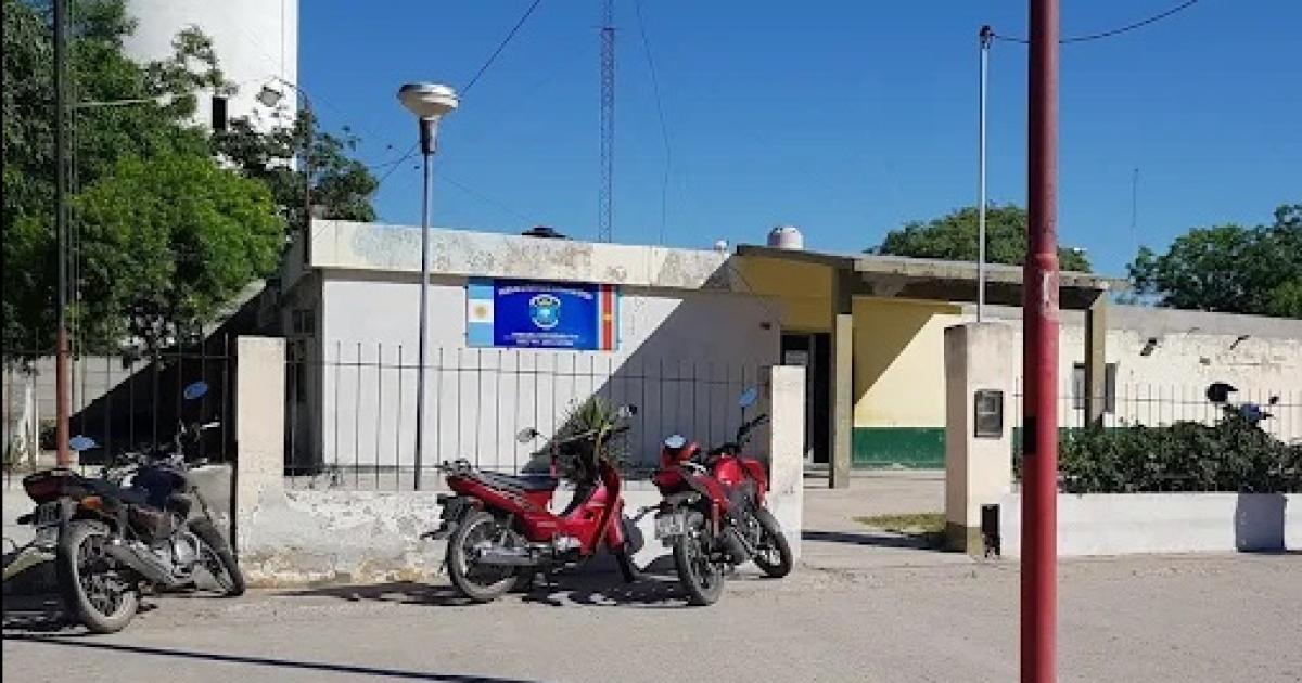 Mantuvo una discusioacuten en la calle y fue atacado a machetazos