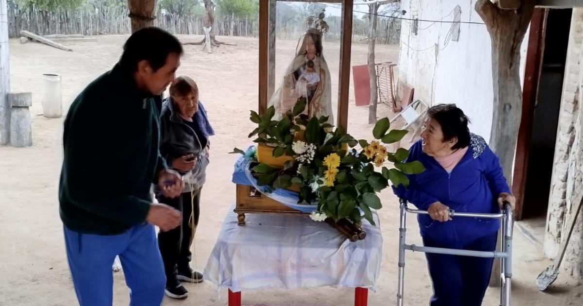 La Virgen del Carmen comenzoacute su peregrinar por el interior choyano