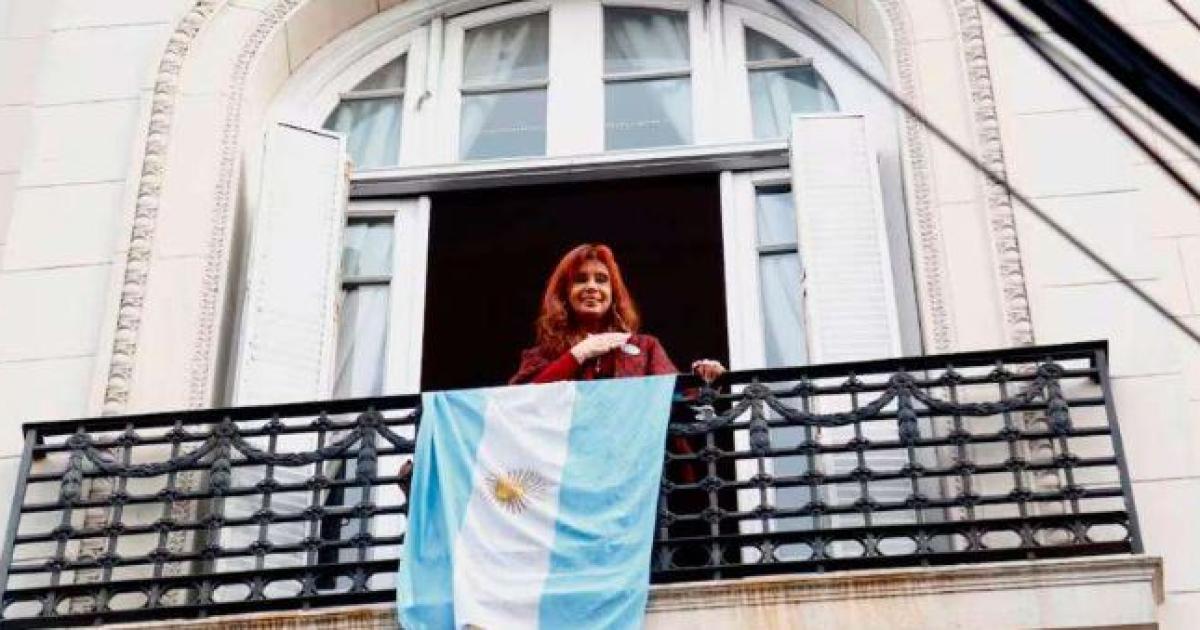 La Justicia advirtioacute a Cristina Kirchner por incumplir las condiciones de su arresto domiciliario