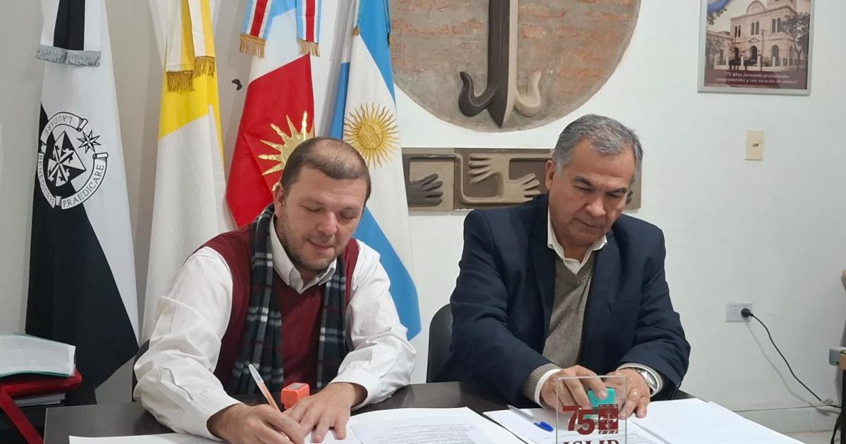 El ITSE firmoacute un convenio para que sus alumnos realicen praacutecticas profesionales en el Instituto San Martiacuten de Porres