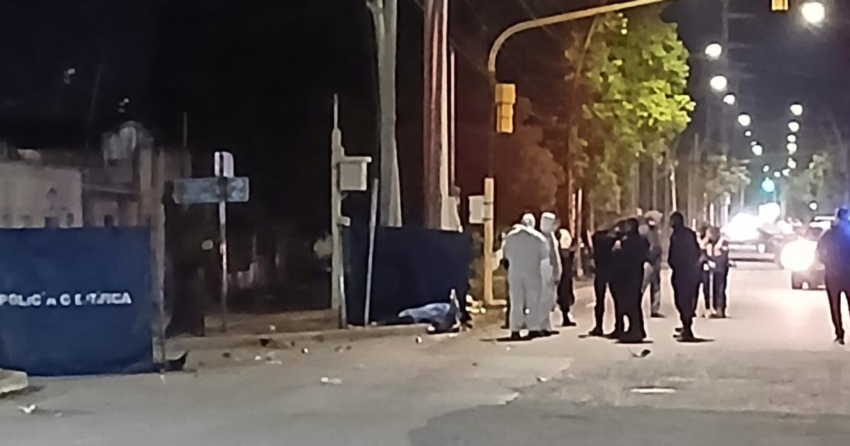 Por orden del gobernador Eliacuteas Suaacuterez pasan a disponibilidad al Jefe de Infanteriacutea Crio Ignacio Zurita