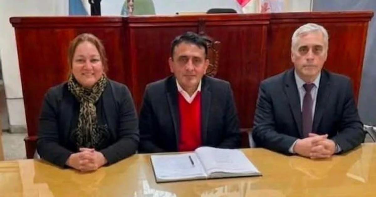 El TEM de Antildeatuya recibioacute la presentacioacuten de seis frentes