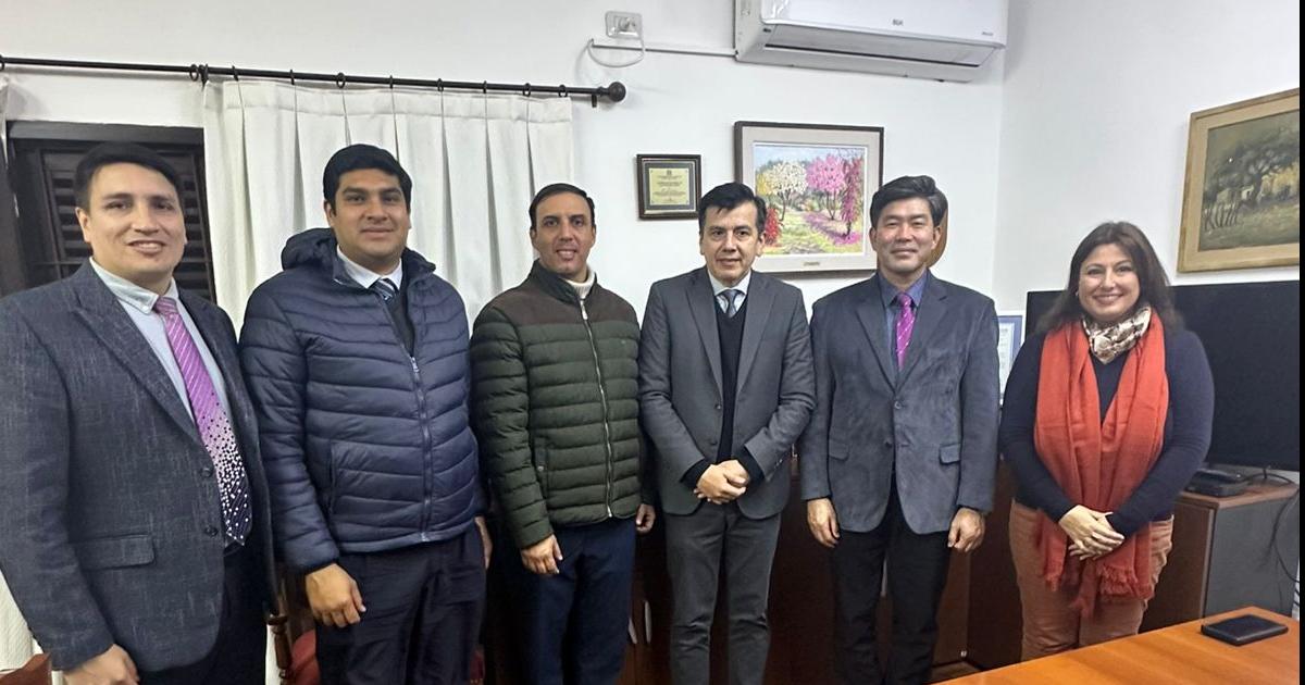 La Unse explora colaboracioacuten acadeacutemica con Corea del Sur