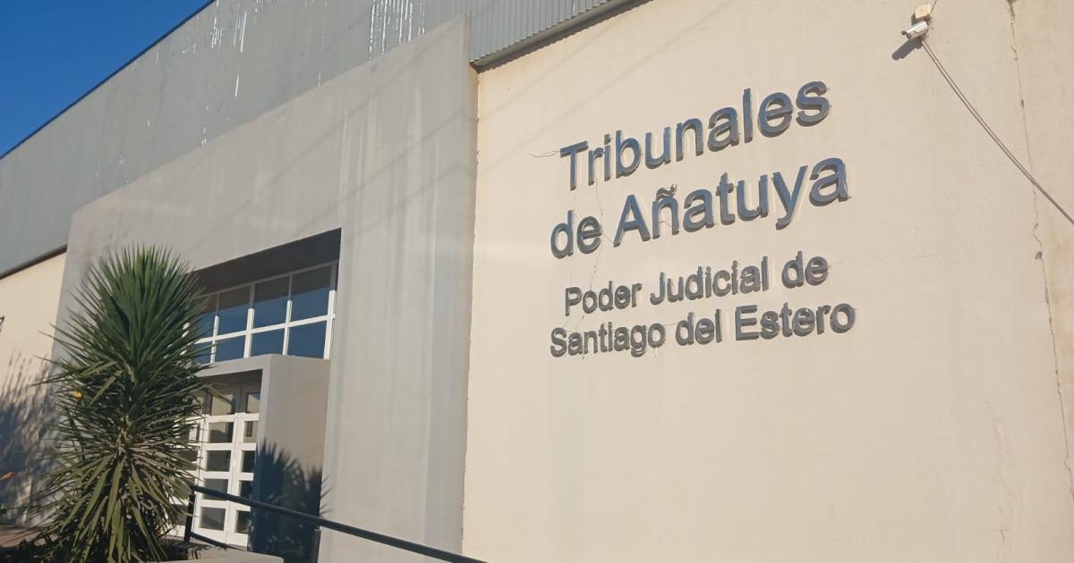 Aprovechoacute que su esposa fue a la iglesia para ultrajar a su nieta