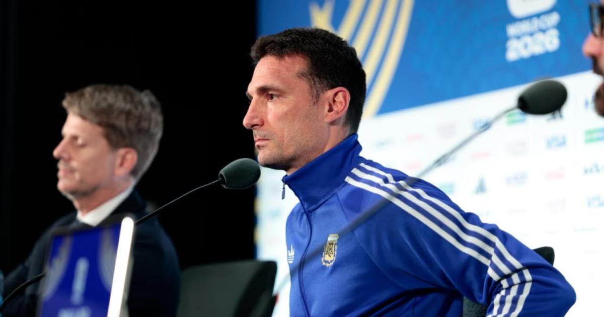 Lionel Scaloni evitoacute hablar del tema que afectoacute al plantel