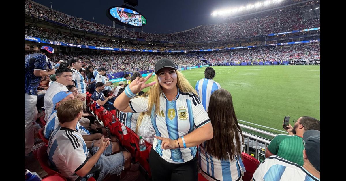 Gabriela Tagliavini cineasta santiaguentildea en Los Aacutengeles a EL LIBERAL- Verlo jugar a Messi en vivo vale la pena gastar todo el dinero del mundo