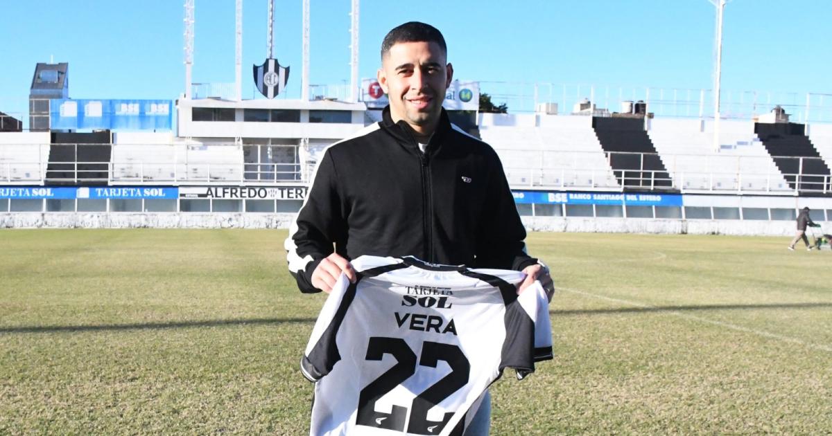 Matiacuteas Vera renovoacute su contrato con Central Coacuterdoba