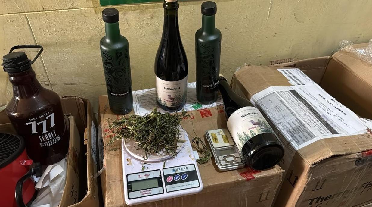 Operación "Fernnabis": desarticulan banda que fabricaba y vendía bebidas alcohólicas nocivas
