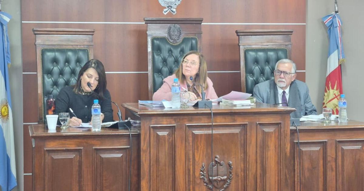 Prisioacuten perpetua para Ceballos por el crimen de Monito Cruz