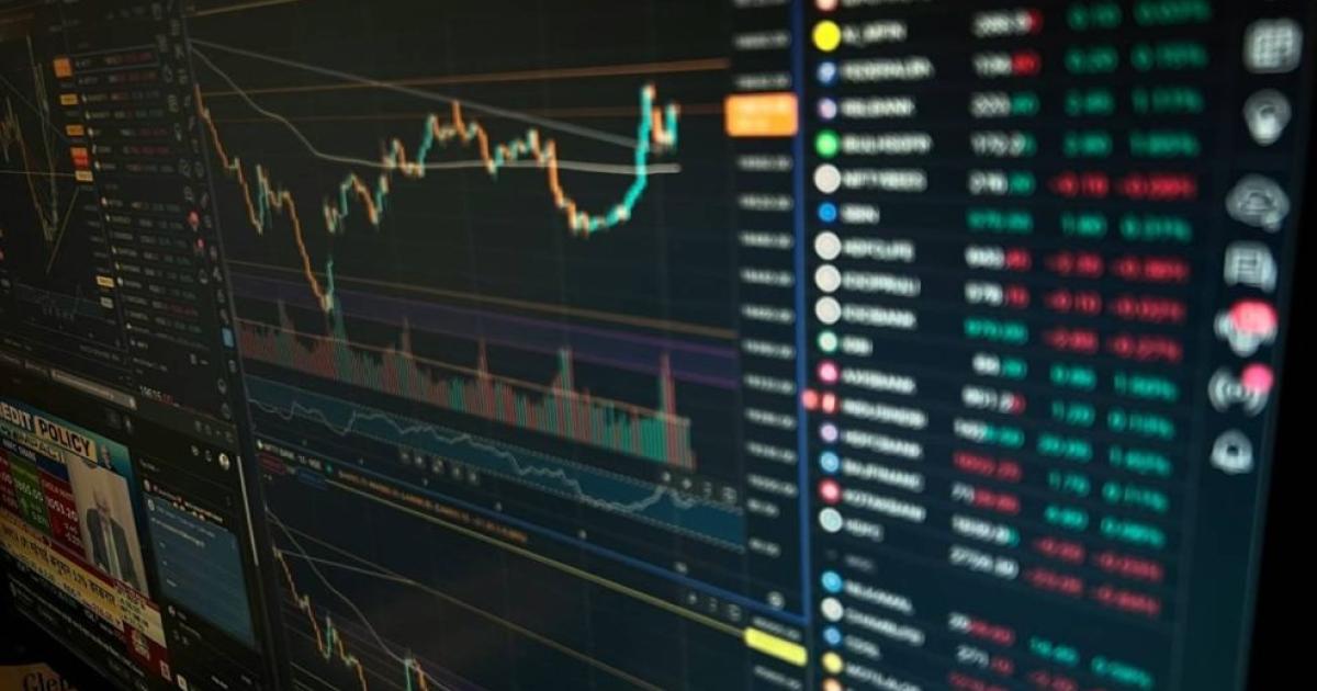 Wall Street- ADR argentinos caen 3-en-porciento- riesgo paiacutes a 435 y blue a 1500