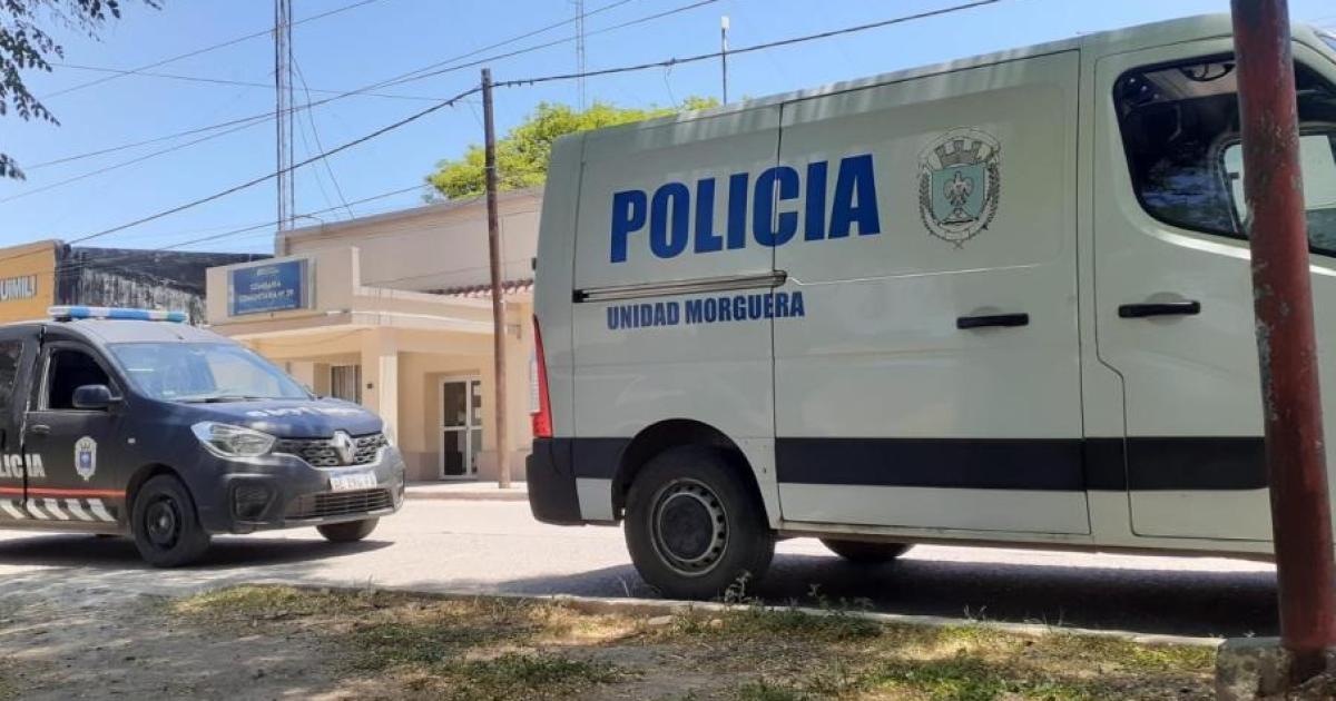Un trabajador rural fallecioacute mientras cortaba lentildea en una estancia de Los Juriacutees