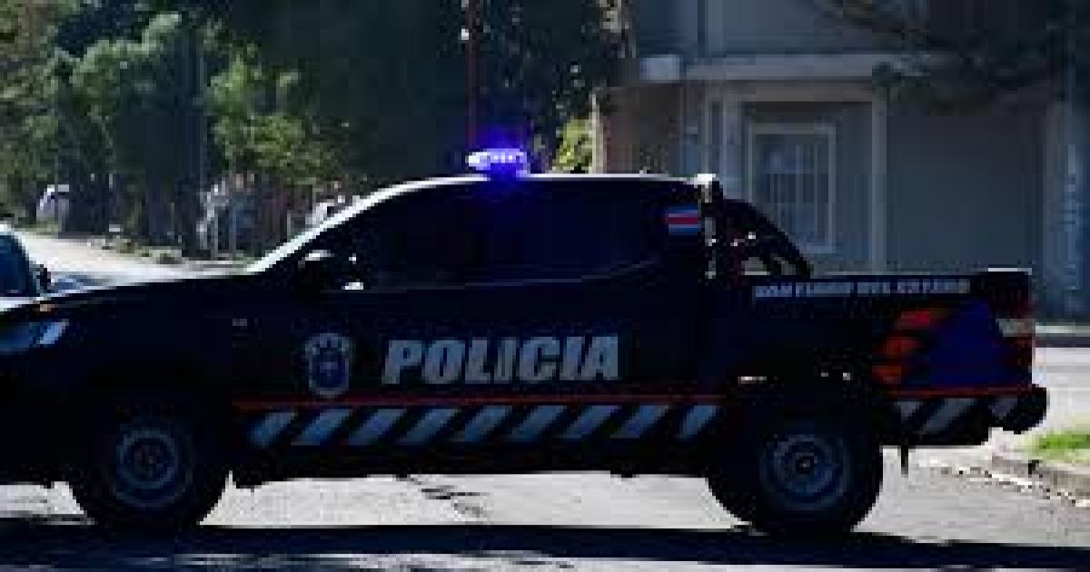 Millonario robo en pleno centro- se llevaron 10 millones de una camioneta estacionada