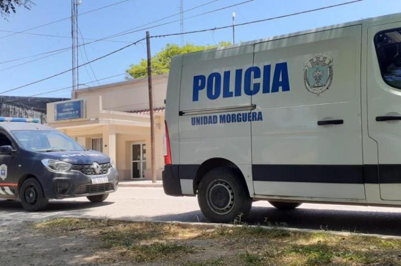 Un trabajador rural fallecioacute mientras cortaba lentildea en una estancia de Los Juriacutees