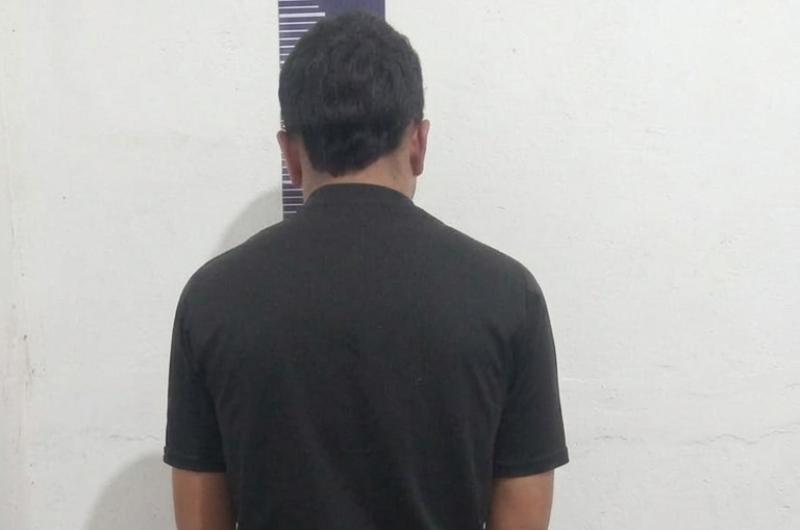 Detienen a un joven acusado de agredir y amenazar a su pareja embarazada