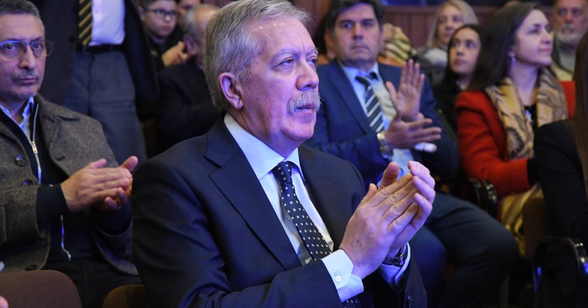 El gobernador Eliacuteas Suaacuterez participoacute del acto por el 66deg aniversario de la UCSE