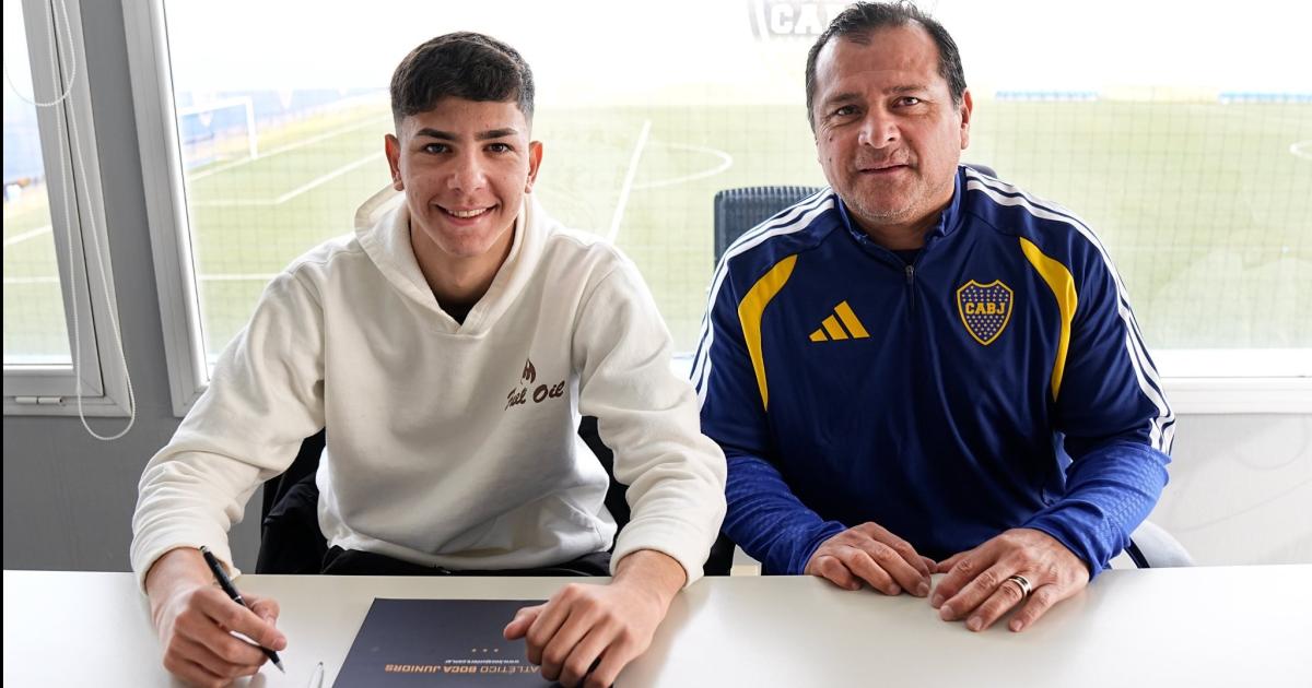 El hijo del Pelado Peacuterez firmoacute contrato con Boca