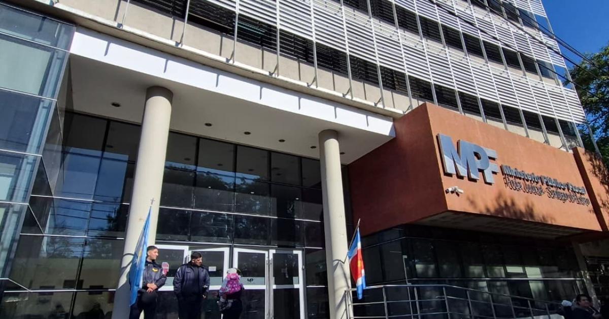 DEL PLACER A LA PESADILLA La Fiscalía citar� a los empleados del motel a las amigas y a la propia mujer trans A la vez indaga en videos en pos de identificar al remisero