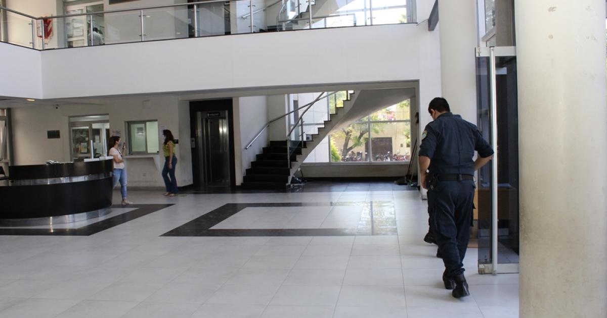 Durante siete antildeos depravado abusoacute sexualmente de un adolescente y fue preso 