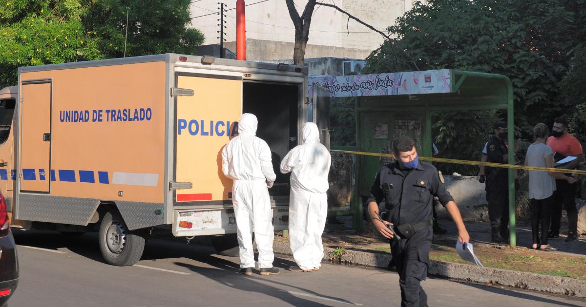 Un hombre de 38 antildeos se descompensoacute y murioacute en el interior de una vivienda