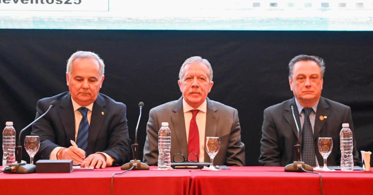 El Gobernador participoacute de la apertura de Junta de Gobierno de la Federacioacuten Argentina de Consejos Profesionales de Ciencias Econoacutemicas