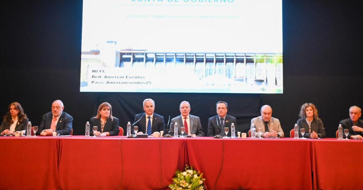 El Gobernador participoacute de la apertura de Junta de Gobierno de la Federacioacuten Argentina de Consejos Profesionales de Ciencias Econoacutemicas