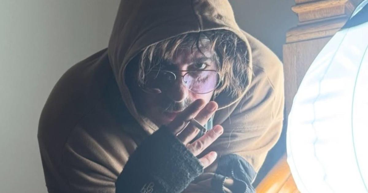 Marco Caponi sorprende como Charly Garciacutea