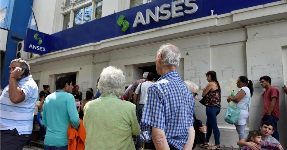 Quieacutenes cobraraacuten mantildeana 29 de junio con montos y bonos