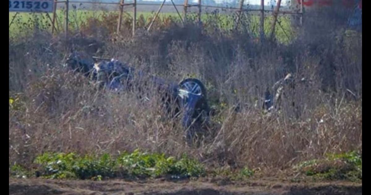 Dos joacutevenes muertos y cuatro heridos tras el violento vuelco de un automoacutevil