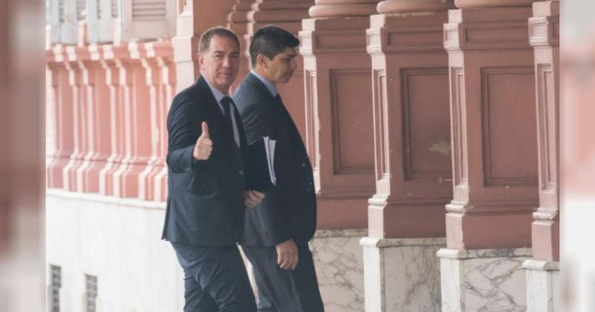 Diego Santilli reveloacute que Manuel Adorni estaba aniacutemicamente destruido tras dejar el Gobierno