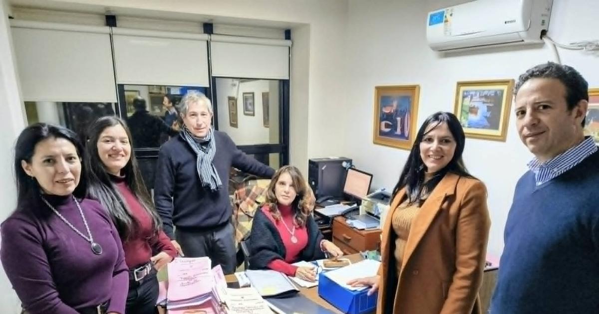Apoderados del Frente Justicialista presentaron las listas de candidatos de las elecciones municipales